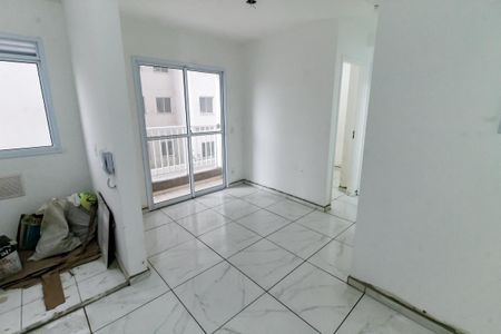 Sala de apartamento para alugar com 2 quartos, 37m² em Parque Ipê, São Paulo