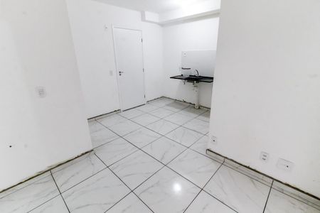 Sala de apartamento para alugar com 2 quartos, 37m² em Parque Ipê, São Paulo