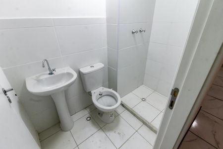 Apartamento para alugar com 37m², 2 quartos e sem vagaBanheiro
