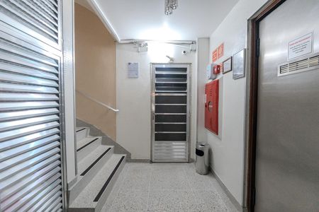 Apartamento à venda com 80m², 2 quartos e sem vagaHall de entrada