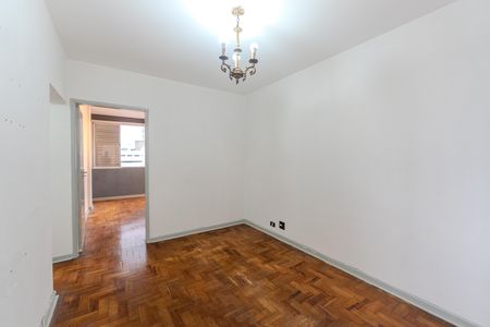 Apartamento à venda com 80m², 2 quartos e sem vagaSala