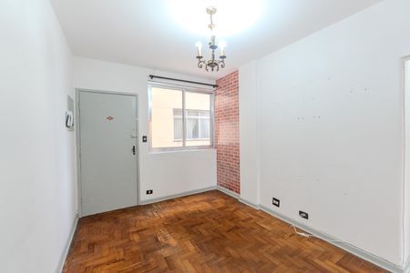 Apartamento à venda com 80m², 2 quartos e sem vagaSala