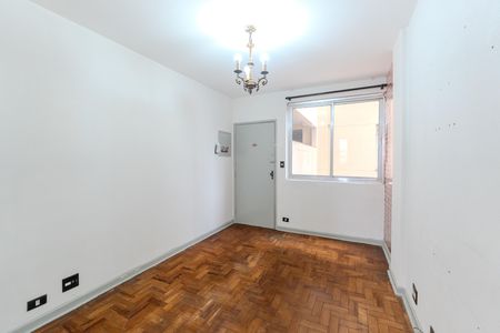 Apartamento à venda com 80m², 2 quartos e sem vagaSala