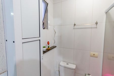 Apartamento à venda com 100m², 2 quartos e 2 vagas Apartamento à venda com 100m², 2 quartos e 2 vagasBanheiro 1