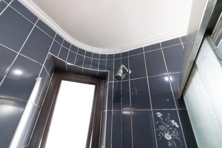 Apartamento à venda com 260m², 4 quartos e 4 vagas Apartamento à venda com 260m², 4 quartos e 4 vagasBanheiro da Suíte 2