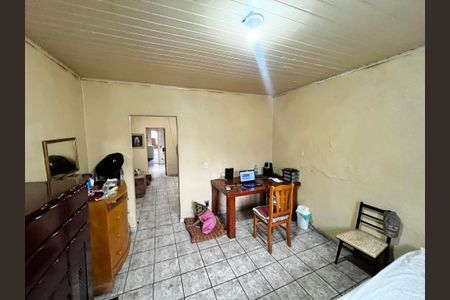 Casa à venda com 250m², 1 quarto e sem vagaQuarto