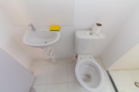 Apartamento para alugar com 43m², 2 quartos e sem vaga Apartamento para alugar com 43m², 2 quartos e sem vagaBanheiro