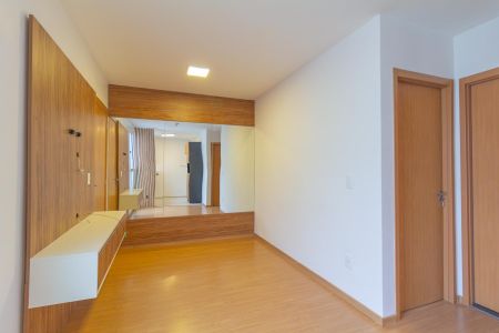 Sala de apartamento à venda com 2 quartos, 56m² em Igara, Canoas