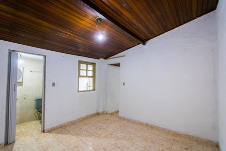 Casa à venda com 125m², 2 quartos e 1 vaga Casa à venda com 125m², 2 quartos e 1 vagaEdícula - Quarto 1