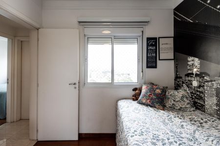 Apartamento à venda com 118m², 3 quartos e 3 vagas Apartamento à venda com 118m², 3 quartos e 3 vagasQuarto 2