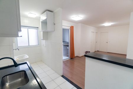 Apartamento para alugar com 58m², 2 quartos e 1 vaga Apartamento para alugar com 58m², 2 quartos e 1 vagaCozinha e Área de Serviço