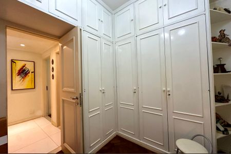 Apartamento à venda com 147m², 3 quartos e 1 vagaQuarto 2