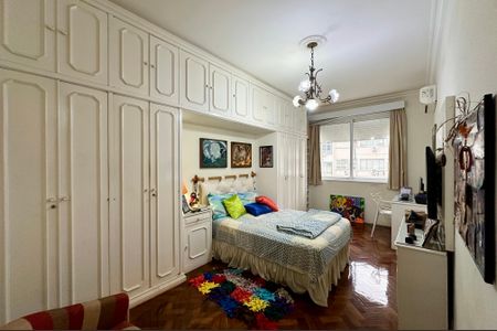 Quarto 1 de apartamento à venda com 3 quartos, 147m² em Copacabana, Rio de Janeiro