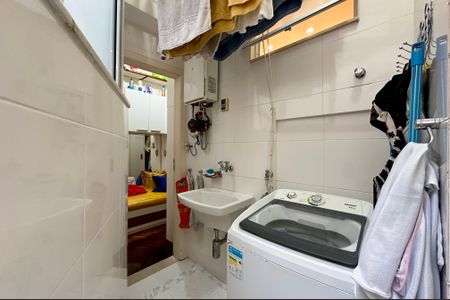 Apartamento à venda com 147m², 3 quartos e 1 vagaÁrea de Serviço