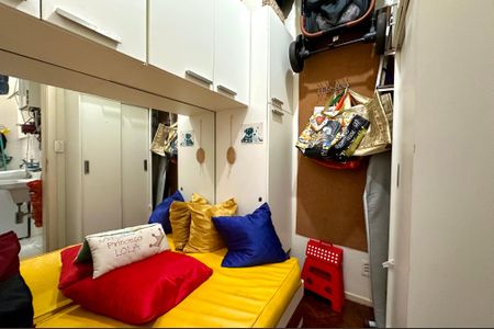 Apartamento à venda com 147m², 3 quartos e 1 vagaÁrea de Serviço