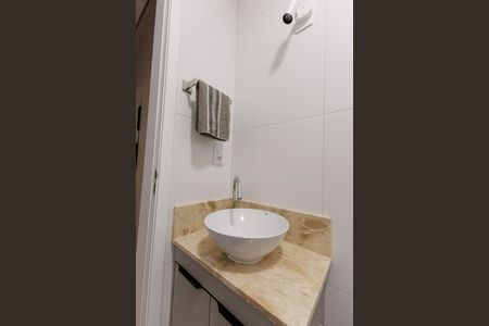 Studio para alugar com 35m², 1 quarto e 2 vagas Studio para alugar com 35m², 1 quarto e 2 vagasBanheiro