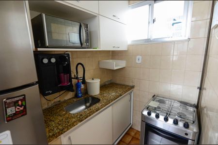 Apartamento à venda com 49m², 1 quarto e sem vaga Apartamento à venda com 49m², 1 quarto e sem vagaCozinha