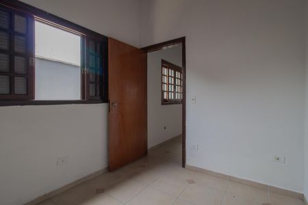 Quarto de casa para alugar com 2 quartos, 118m² em Vila Bocaina, Mauá