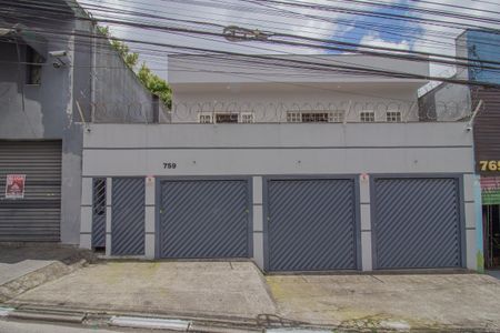 Casa para alugar com 118m², 2 quartos e 1 vagaFachada