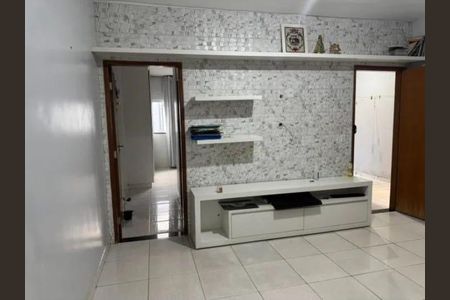 Sala de casa de condomínio para alugar com 2 quartos, 110m² em Residencial Sao Leopoldo, Goiânia
