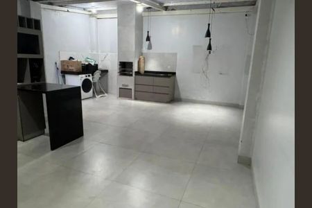 Sala de casa de condomínio para alugar com 2 quartos, 110m² em Residencial Sao Leopoldo, Goiânia