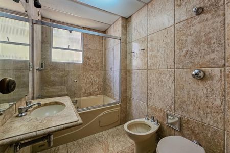 Apartamento à venda com 180m², 4 quartos e 2 vagasBanheiro Social