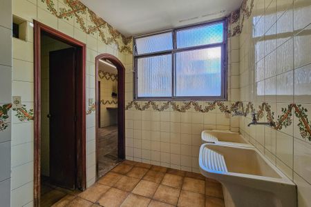 Apartamento à venda com 180m², 4 quartos e 2 vagasÁrea de Serviço