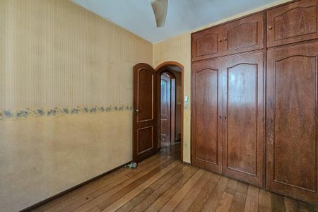 Apartamento à venda com 180m², 4 quartos e 2 vagasQuarto 2