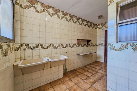 Apartamento à venda com 180m², 4 quartos e 2 vagasÁrea de Serviço