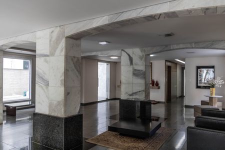 Apartamento para alugar com 120m², 4 quartos e 2 vagasHall de entrada