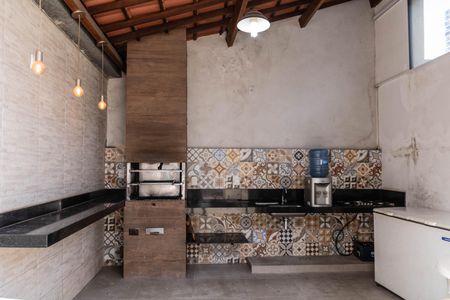 Apartamento para alugar com 120m², 4 quartos e 2 vagasÁrea comum - Churrasqueira