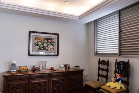 Apartamento para alugar com 120m², 4 quartos e 2 vagasCopa