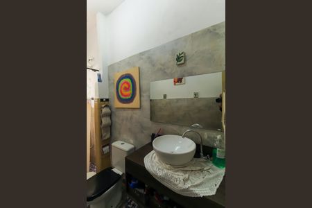 Casa à venda com 210m², 2 quartos e 1 vaga Casa à venda com 210m², 2 quartos e 1 vagaBanheiro 2