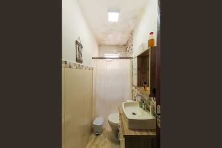 Casa à venda com 210m², 2 quartos e 1 vaga Casa à venda com 210m², 2 quartos e 1 vagaBanheiro 1