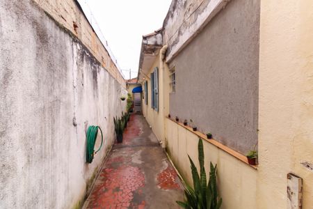 Casa à venda com 210m², 2 quartos e 1 vaga Casa à venda com 210m², 2 quartos e 1 vagaQuintal