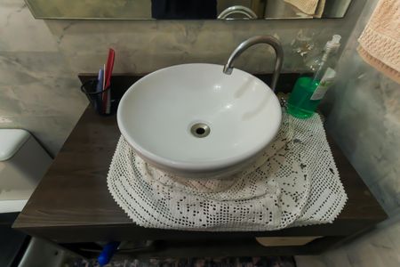 Casa à venda com 210m², 2 quartos e 1 vaga Casa à venda com 210m², 2 quartos e 1 vagaBanheiro 2