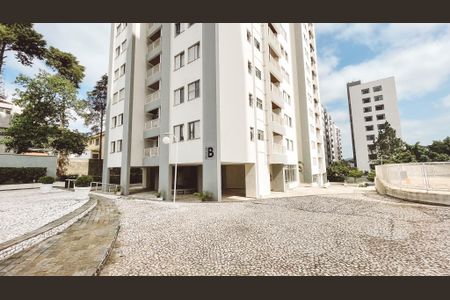Apartamento à venda com 56m², 2 quartos e 1 vagaFachada do bloco