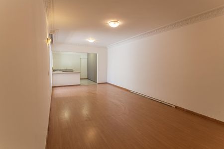 Apartamento para alugar com 150m², 5 quartos e 1 vaga Apartamento para alugar com 150m², 5 quartos e 1 vagaSala