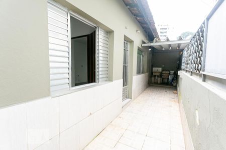 Casa à venda com 200m², 5 quartos e 3 vagasQuintal casa 4