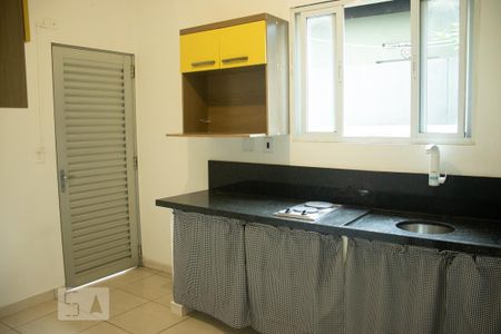 Casa à venda com 200m², 5 quartos e 3 vagasCozinha casa 3