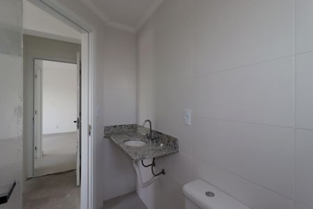 Apartamento à venda com 55m², 2 quartos e 2 vagasBanheiro da Suíte