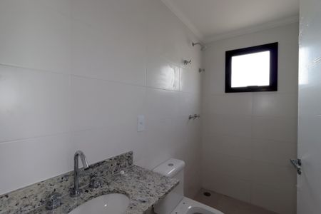 Apartamento à venda com 55m², 2 quartos e 2 vagasBanheiro da Suíte