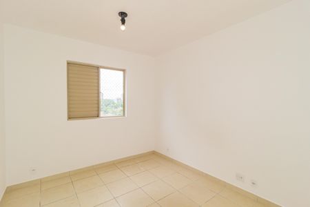 Apartamento à venda com 65m², 3 quartos e 1 vagaQuarto 2