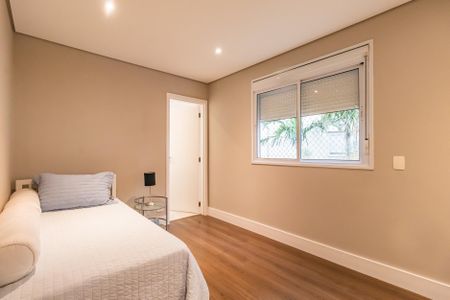 Apartamento à venda com 181m², 3 quartos e 4 vagasSuíte 2