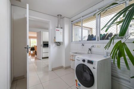Apartamento à venda com 181m², 3 quartos e 4 vagasÁrea de Serviço