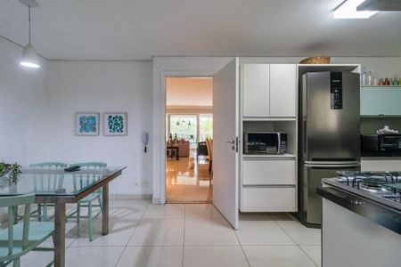 Apartamento à venda com 181m², 3 quartos e 4 vagasCozinha