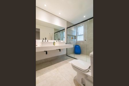 Apartamento à venda com 181m², 3 quartos e 4 vagasBanheiro da Suíte 3