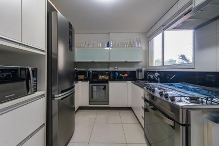 Apartamento à venda com 181m², 3 quartos e 4 vagasCozinha