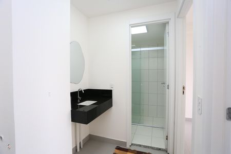 Apartamento à venda com 40m², 2 quartos e 1 vaga Apartamento à venda com 40m², 2 quartos e 1 vagaBanheiro