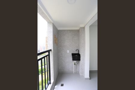 Apartamento à venda com 40m², 2 quartos e 1 vaga Apartamento à venda com 40m², 2 quartos e 1 vagaVaranda